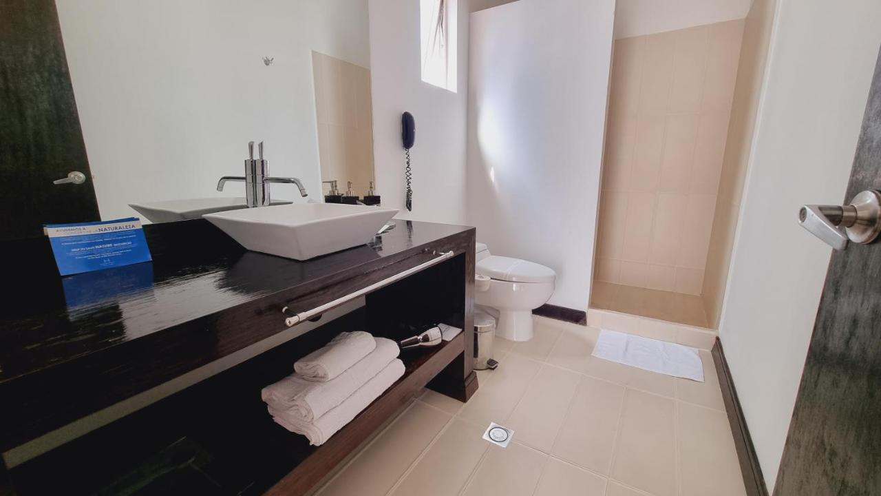 Habitat Suites Hotel Pereira Exterior foto