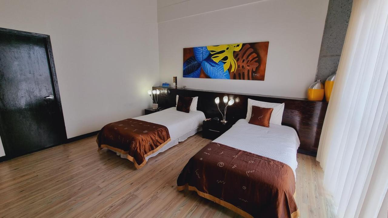 Habitat Suites Hotel Pereira Exterior foto