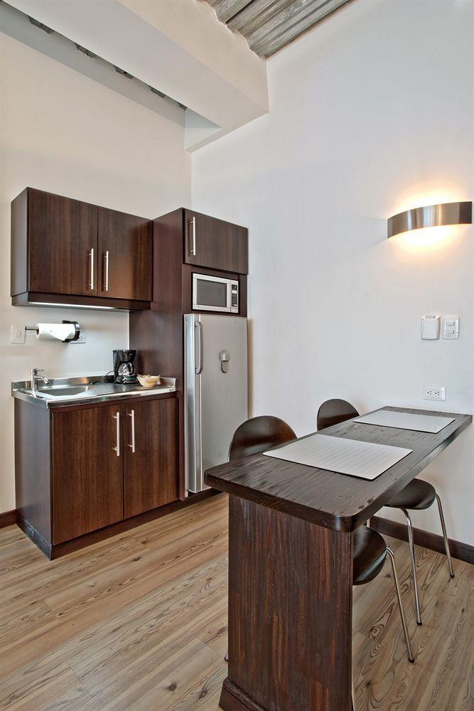 Habitat Suites Hotel Pereira Exterior foto